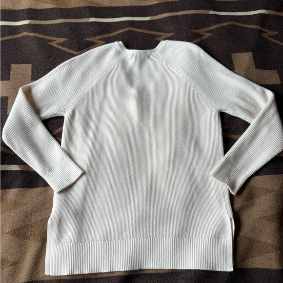 Athleta Hanover Sweater - Picture 3 of 4